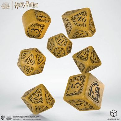 Набор кубиков Q Workshop Harry Potter. Hufflepuff Modern Dice Set - Yellow фото 2