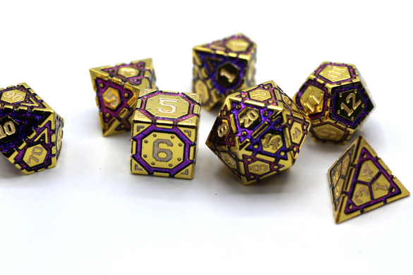 Набір кубиків Solid Metal Star Map Gold With Glitter Purple Polyhedral Dice Set зображення 3